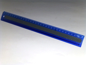 Regla plástica LINEX GRIFFIT 30 cm azul